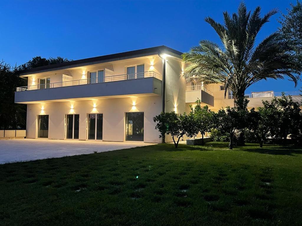 Villa Nascente Bitetto エクステリア 写真